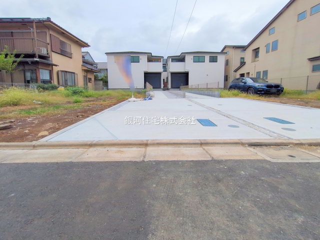 G00381547 東京都国立市西２丁目 新築一戸建て 6699万円 土地面積126.02m² (約38.12坪) 建物面積105.57m² (約31.93坪) 間取り４ＬＤＫ 築年月2025年09月(築１年以内)【外観2】