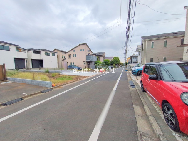 G00381548 東京都国立市西２丁目 新築一戸建て 7449万円 土地面積126.22m² (約38.18坪) 建物面積105.57m² (約31.93坪) 間取り４ＬＤＫ 築年月2025年09月(築１年以内)【外観3】