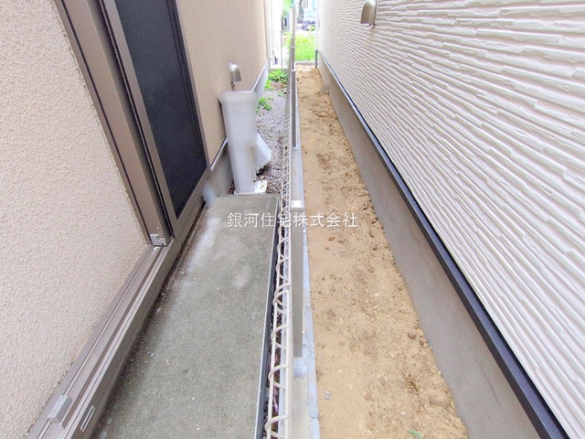 G00381548 東京都国立市西２丁目 新築一戸建て 7449万円 土地面積126.22m² (約38.18坪) 建物面積105.57m² (約31.93坪) 間取り４ＬＤＫ 築年月2025年09月(築１年以内)【外観7】