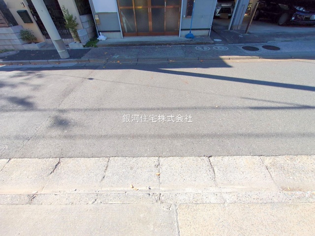 G00381732 東京都足立区佐野２丁目 新築一戸建て 4490万円 土地面積60.40m² (約18.27坪) 建物面積100.63m² (約30.44坪) 築年月2025年10月(築１年以内)【外観15】