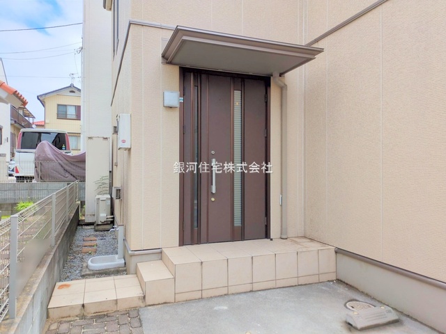 G00381803 埼玉県さいたま市緑区大間木２丁目 中古一戸建て 3990万円 土地面積100.67m² (約30.45坪) 建物面積93.32m² (約28.22坪) 間取り３ＬＤＫ 築年月2010年11月(築15年)【外観5】