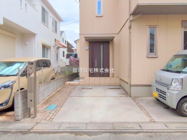 G00381803 埼玉県さいたま市緑区大間木２丁目 中古一戸建て 3990万円 土地面積100.67m² (約30.45坪) 建物面積93.32m² (約28.22坪) 間取り３ＬＤＫ 築年月2010年11月(築15年)【外観14】