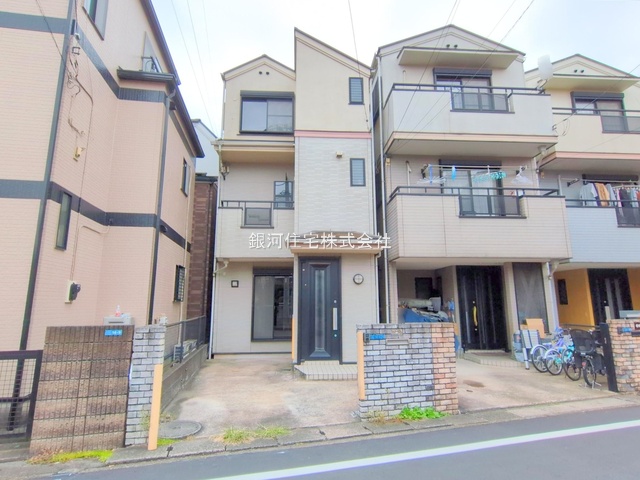 G00381887 神奈川県川崎市多摩区中野島４丁目 中古一戸建て 4199万円 土地面積63.86m² (約19.31坪) 建物面積90.47m² (約27.36坪) 間取り３ＬＤＫ 築年月1998年08月(築27年)【外観5】