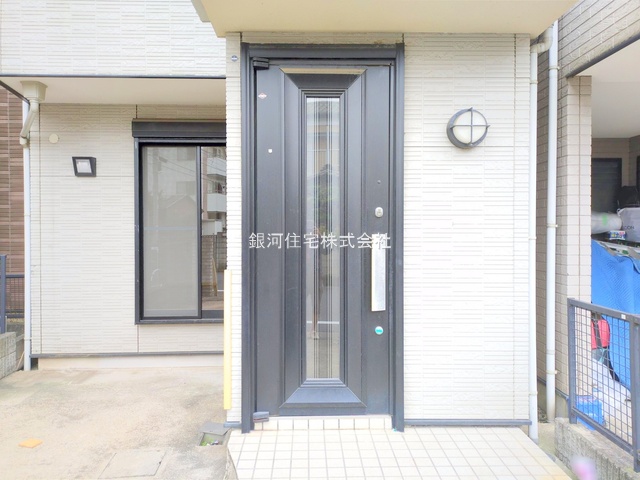 G00381887 神奈川県川崎市多摩区中野島４丁目 中古一戸建て 4199万円 土地面積63.86m² (約19.31坪) 建物面積90.47m² (約27.36坪) 間取り３ＬＤＫ 築年月1998年08月(築27年)【外観7】