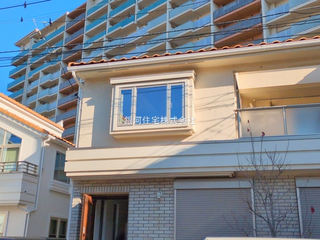 G00381889 千葉県千葉市美浜区稲毛海岸５丁目 中古一戸建て 4799万円 土地面積117.68m² (約35.59坪) 建物面積100.34m² (約30.35坪) 間取り４ＬＤＫ 築年月2012年07月(築13年)【外観11】