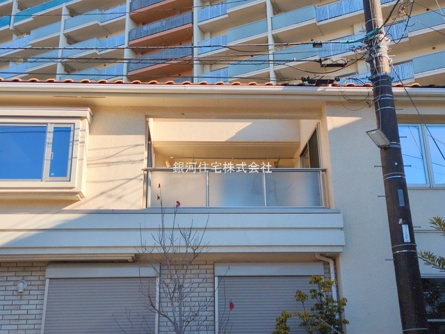 G00381889 千葉県千葉市美浜区稲毛海岸５丁目 中古一戸建て 4799万円 土地面積117.68m² (約35.59坪) 建物面積100.34m² (約30.35坪) 間取り４ＬＤＫ 築年月2012年07月(築13年)【外観12】