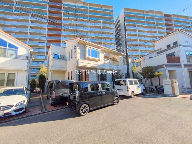 G00381889 千葉県千葉市美浜区稲毛海岸５丁目 中古一戸建て 4799万円 土地面積117.68m² (約35.59坪) 建物面積100.34m² (約30.35坪) 間取り４ＬＤＫ 築年月2012年07月(築13年)【外観16】