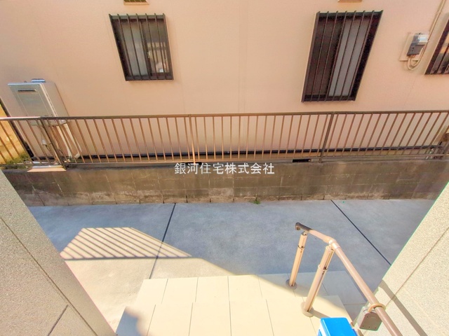 G00381894 埼玉県さいたま市大宮区三橋１丁目 中古一戸建て 2499万円 土地面積100.08m² (約30.27坪) 建物面積80.32m² (約24.29坪) 間取り３ＬＤＫ 築年月2013年04月(築12年)【外観9】