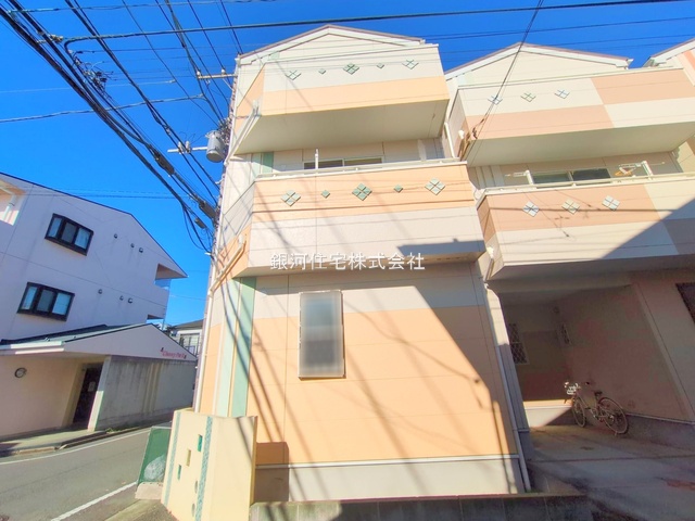 G00382058 神奈川県相模原市南区相模台７丁目 中古一戸建て 2699万円 土地面積49.24m² (約14.89坪) 建物面積98.66m² (約29.84坪) 間取り４ＬＤＫ 築年月2012年04月(築13年)【外観14】