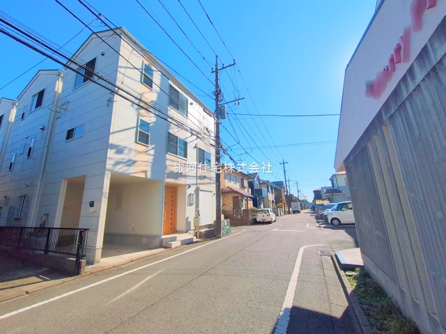 G00382058 神奈川県相模原市南区相模台７丁目 中古一戸建て 2699万円 土地面積49.24m² (約14.89坪) 建物面積98.66m² (約29.84坪) 間取り４ＬＤＫ 築年月2012年04月(築13年)【外観15】