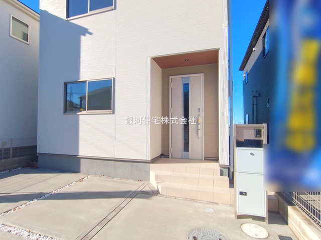 G00382085 千葉県市川市奉免町 新築一戸建て 4180万円 土地面積125.59m² (約37.99坪) 建物面積99.36m² (約30.05坪) 間取り４ＬＤＫ 築年月2025年11月(築１年以内)【外観7】