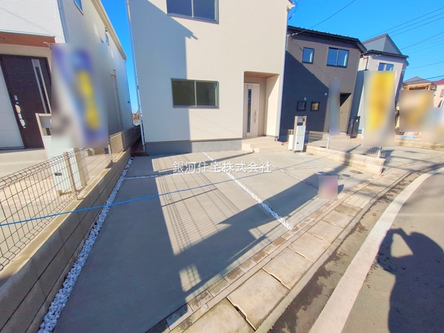 G00382085 千葉県市川市奉免町 新築一戸建て 4180万円 土地面積125.59m² (約37.99坪) 建物面積99.36m² (約30.05坪) 間取り４ＬＤＫ 築年月2025年11月(築１年以内)【外観12】