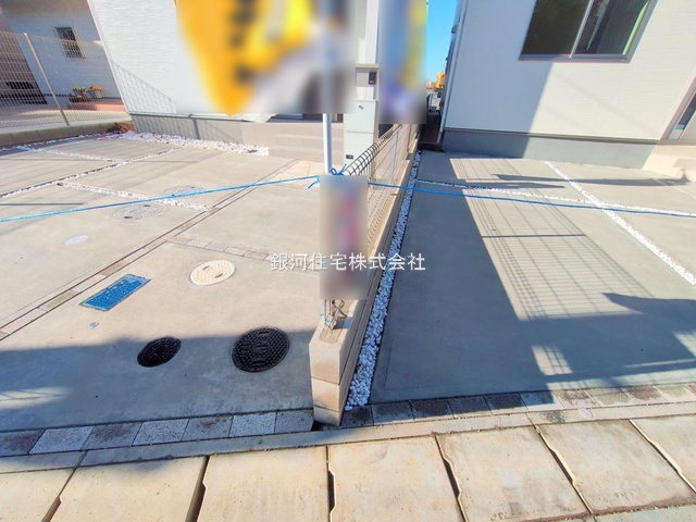 G00382085 千葉県市川市奉免町 新築一戸建て 4180万円 土地面積125.59m² (約37.99坪) 建物面積99.36m² (約30.05坪) 間取り４ＬＤＫ 築年月2025年11月(築１年以内)【外観14】