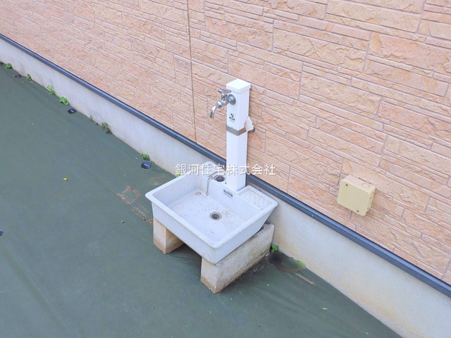 G00382136 神奈川県綾瀬市綾西４丁目 中古一戸建て 3880万円 土地面積156.20m² (約47.25坪) 建物面積118.00m² (約35.69坪) 間取り５ＬＤＫ 築年月2012年06月(築13年)【外観4】