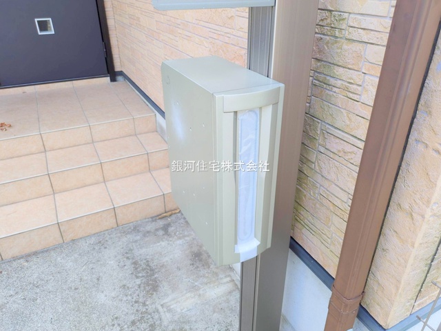 G00382136 神奈川県綾瀬市綾西４丁目 中古一戸建て 3880万円 土地面積156.20m² (約47.25坪) 建物面積118.00m² (約35.69坪) 間取り５ＬＤＫ 築年月2012年06月(築13年)【外観7】