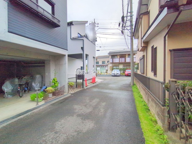 G00382162 東京都国立市青柳１丁目 新築一戸建て 5480万円 土地面積81.01m² (約24.50坪) 建物面積93.56m² (約28.30坪) 間取り３ＬＤＫ 築年月2025年10月(築１年以内)【外観12】