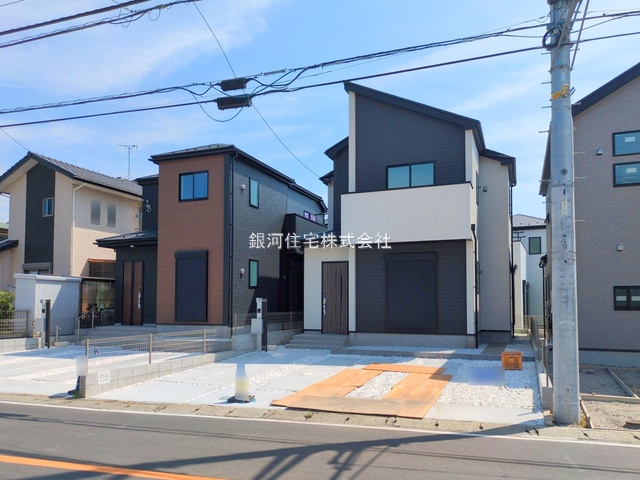 G00382164 神奈川県小田原市堀之内 新築一戸建て 2480万円 土地面積142.33m² (約43.05坪) 建物面積100.19m² (約30.30坪) 間取り４ＬＤＫ 築年月2025年07月(築１年以内)【外観13】