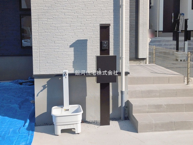 G00382209 千葉県市川市福栄１丁目 新築一戸建て 6180万円 土地面積62.53m² (約18.91坪) 建物面積101.37m² (約30.66坪) 築年月2025年12月(築１年以内)【外観5】