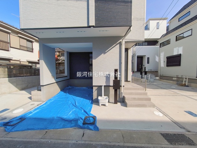 G00382209 千葉県市川市福栄１丁目 新築一戸建て 6180万円 土地面積62.53m² (約18.91坪) 建物面積101.37m² (約30.66坪) 築年月2025年12月(築１年以内)【外観8】