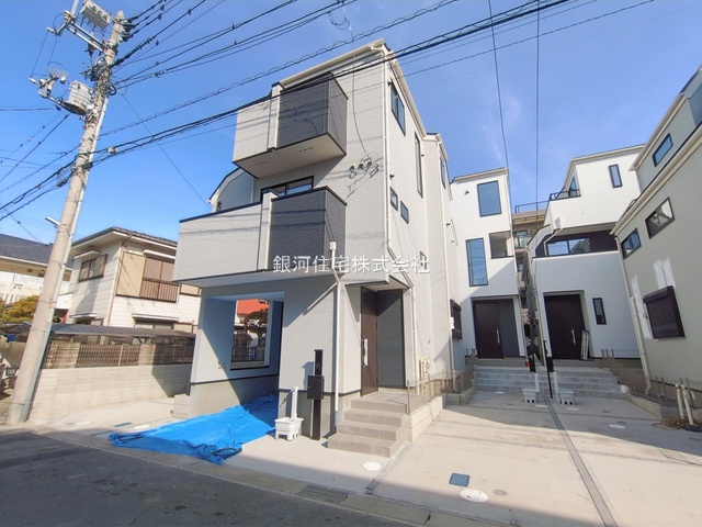 G00382209 千葉県市川市福栄１丁目 新築一戸建て 6180万円 土地面積62.53m² (約18.91坪) 建物面積101.37m² (約30.66坪) 築年月2025年12月(築１年以内)【外観15】