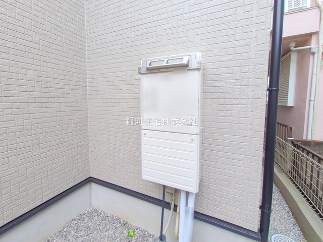 G00382241 東京都小平市大沼町４丁目 新築一戸建て 5330万円 土地面積146.69m² (約44.37坪) 建物面積103.98m² (約31.45坪) 間取り４ＬＤＫ 築年月2025年09月(築１年以内)【外観15】