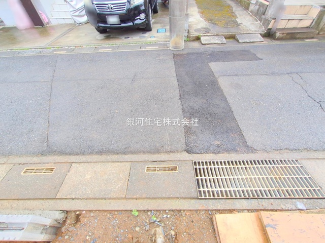 G00382809 埼玉県富士見市渡戸１丁目 新築一戸建て 4498万円 土地面積121.01m² (約36.60坪) 建物面積100.40m² (約30.37坪) 間取り４ＬＤＫ 築年月2025年12月【外観18】