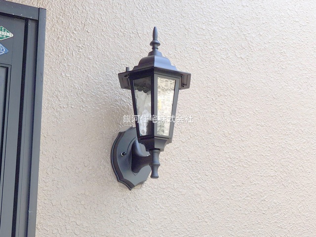 G00382866 神奈川県大和市下鶴間 中古一戸建て 3180万円 土地面積146.37m² (約44.27坪) 建物面積94.36m² (約28.54坪) 間取り４ＬＤＫ 築年月1995年02月(築30年)【外観4】