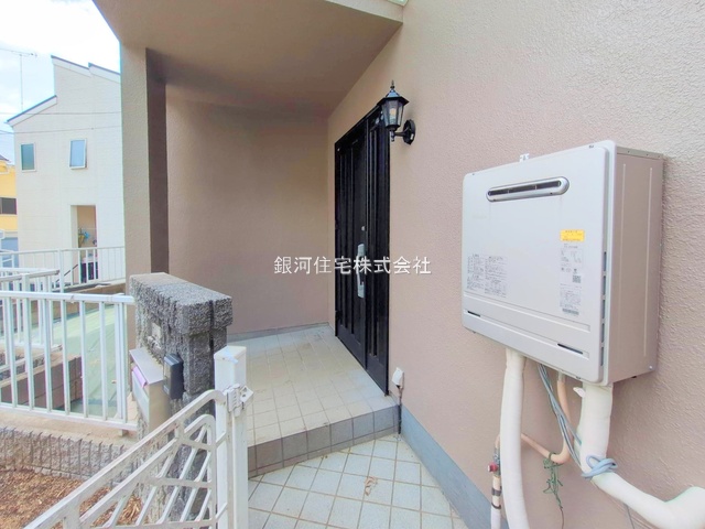 G00382866 神奈川県大和市下鶴間 中古一戸建て 3180万円 土地面積146.37m² (約44.27坪) 建物面積94.36m² (約28.54坪) 間取り４ＬＤＫ 築年月1995年02月(築30年)【外観12】