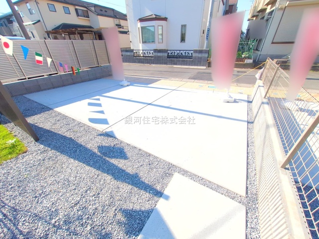 G00383261 埼玉県北本市西高尾２丁目 新築一戸建て 3898万円 土地面積146.63m² (約44.35坪) 建物面積105.82m² (約32.01坪) 間取り４ＬＤＫ 築年月2025年09月(築１年以内)【外観7】