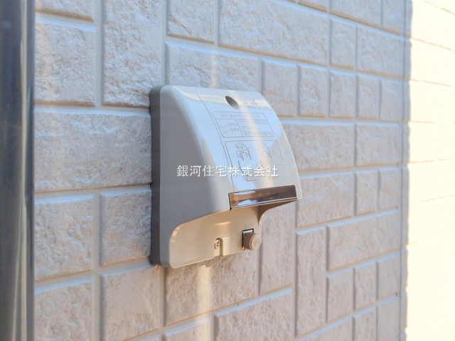 G00383261 埼玉県北本市西高尾２丁目 新築一戸建て 3898万円 土地面積146.63m² (約44.35坪) 建物面積105.82m² (約32.01坪) 間取り４ＬＤＫ 築年月2025年09月(築１年以内)【外観18】