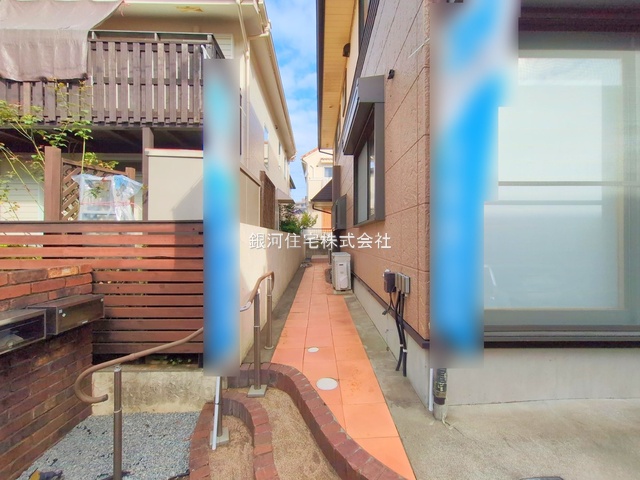 G00383439 千葉県千葉市緑区おゆみ野南２丁目 中古一戸建て 3529万円 土地面積174.40m² (約52.75坪) 建物面積161.60m² (約48.88坪) 築年月2001年06月(築24年)【外観7】