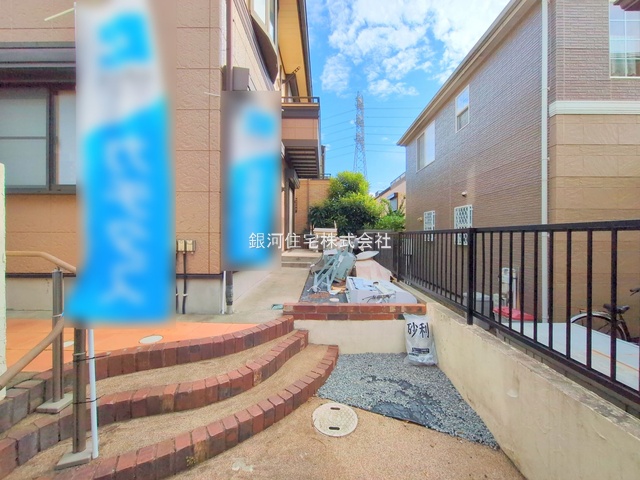 G00383439 千葉県千葉市緑区おゆみ野南２丁目 中古一戸建て 3529万円 土地面積174.40m² (約52.75坪) 建物面積161.60m² (約48.88坪) 築年月2001年06月(築24年)【外観11】