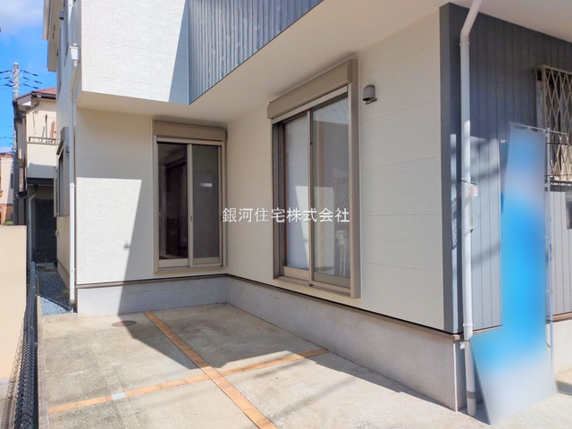 G00383440 千葉県船橋市旭町１丁目 中古一戸建て 3429万円 土地面積100.50m² (約30.40坪) 建物面積95.85m² (約28.99坪) 間取り４ＬＤＫ 築年月2007年07月(築18年)【外観10】