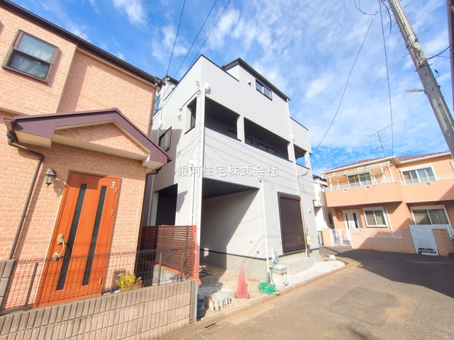 G00383480 埼玉県所沢市南住吉 新築一戸建て 5480万円 土地面積75.13m² (約22.72坪) 建物面積117.79m² (約35.63坪) 間取り４ＬＤＫ 築年月2025年11月(築１年以内)【外観7】