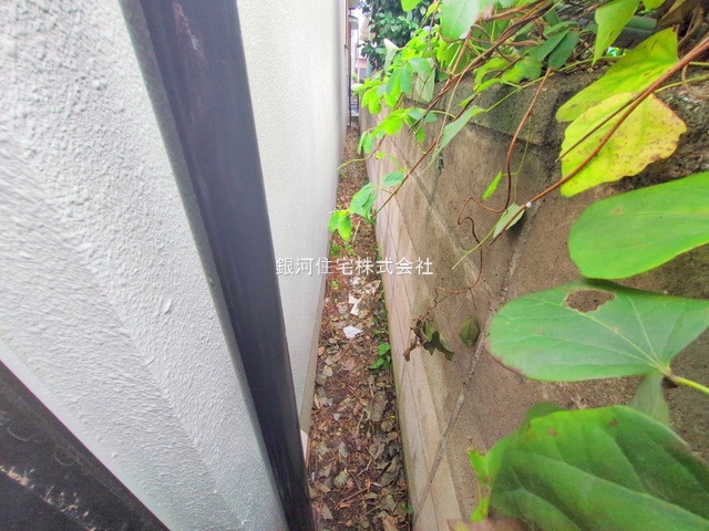 G00383619 埼玉県所沢市若狭４丁目 中古一戸建て 1390万円 土地面積49.20m² (約14.88坪) 建物面積69.95m² (約21.15坪) 間取り３Ｋ 築年月1995年02月(築30年)【外観5】