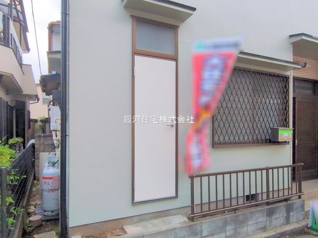 G00383619 埼玉県所沢市若狭４丁目 中古一戸建て 1390万円 土地面積49.20m² (約14.88坪) 建物面積69.95m² (約21.15坪) 間取り３Ｋ 築年月1995年02月(築30年)【外観16】