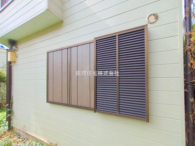 G00383734 神奈川県横浜市青葉区荏子田２丁目 中古一戸建て 6980万円 土地面積245.00m² (約74.11坪) 建物面積146.95m² (約44.45坪) 間取り６ＳＬＤＫ 築年月1993年06月(築32年)【外観9】