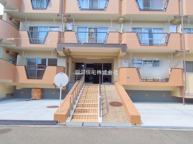 G00383743 千葉県市川市香取１丁目 中古マンション 1480万円 専有面積36.45m² (約11.02坪) 間取り１ＬＤＫ 所在階2階 築年月1975年04月(築50年)【外観3】