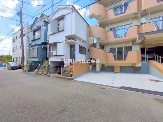 G00383743 千葉県市川市香取１丁目 中古マンション 1480万円 専有面積36.45m² (約11.02坪) 間取り１ＬＤＫ 所在階2階 築年月1975年04月(築50年)【外観9】