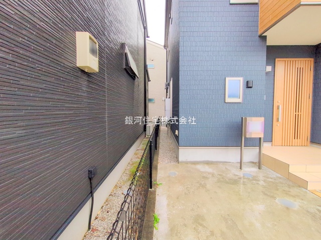 G00383784 神奈川県相模原市緑区相原６丁目 中古一戸建て 4380万円 土地面積122.92m² (約37.18坪) 建物面積96.05m² (約29.05坪) 間取り３ＬＤＫ 築年月2021年04月(築4年)【外観14】