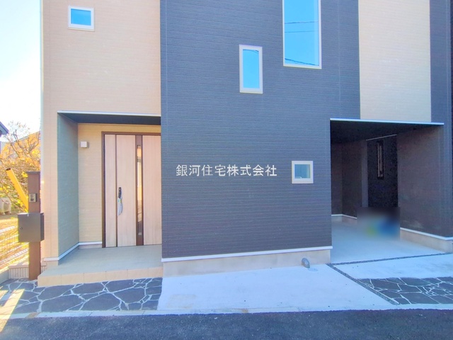 G00383969 千葉県市川市稲荷木３丁目 新築一戸建て 4298万円 土地面積63.44m² (約19.19坪) 建物面積110.12m² (約33.31坪) 築年月2025年09月(築１年以内)【外観11】