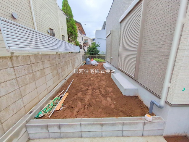 G00383972 千葉県市川市大野町１丁目 新築一戸建て 4490万円 土地面積150.72m² (約45.59坪) 建物面積103.09m² (約31.18坪) 間取り４ＬＤＫ 築年月2025年10月(築１年以内)【外観12】