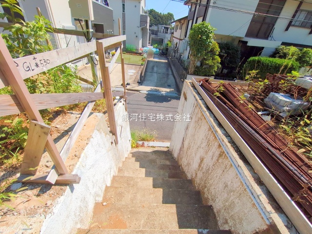 G00383981 千葉県市川市大野町１丁目 新築一戸建て 4190万円 土地面積168.00m² (約50.82坪) 建物面積103.18m² (約31.21坪) 間取り４ＬＤＫ 築年月2026年03月【外観15】