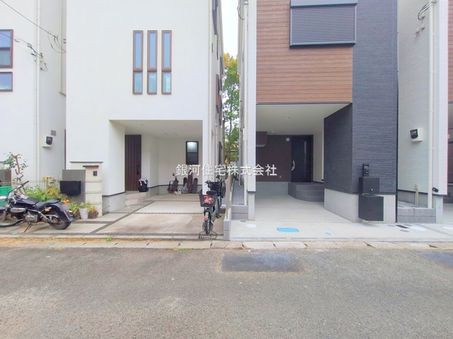 G00383984 神奈川県相模原市南区南台２丁目 新築一戸建て 3990万円 土地面積58.60m² (約17.72坪) 建物面積102.67m² (約31.05坪) 間取り２ＳＬＤＫ 築年月2025年10月(築１年以内)【外観11】