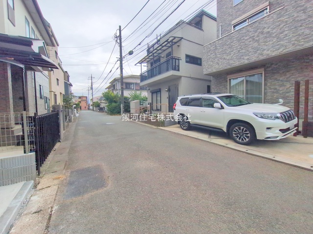 G00383985 神奈川県相模原市南区南台２丁目 新築一戸建て 4190万円 土地面積57.71m² (約17.45坪) 建物面積102.67m² (約31.05坪) 間取り２ＳＬＤＫ 築年月2025年10月(築１年以内)【外観9】