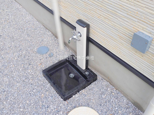 G00383999 東京都町田市真光寺２丁目 新築一戸建て 5880万円 土地面積152.79m² (約46.21坪) 建物面積107.02m² (約32.37坪) 間取り３ＬＤＫ 築年月2025年09月(築１年以内)【外観15】