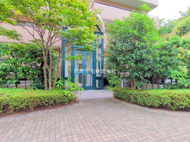 G00384002 神奈川県横浜市中区本牧原 中古マンション 6299万円 専有面積84.38m² (約25.52坪) 間取り３ＬＤＫ 所在階3階 築年月1988年03月(築37年)【外観15】