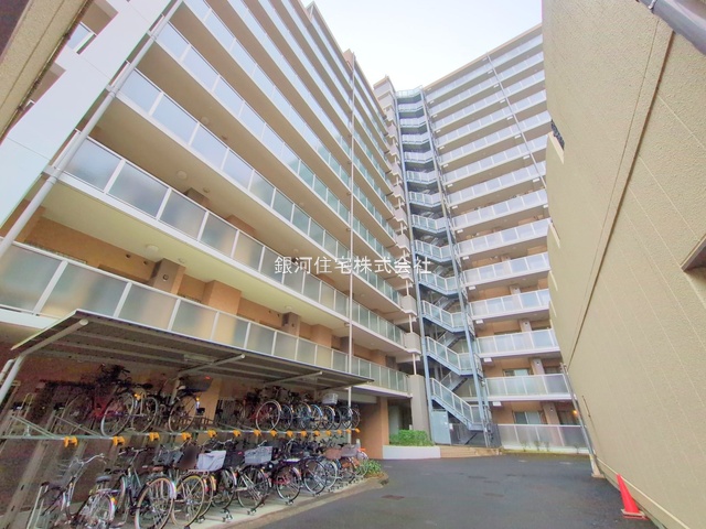 G00384036 東京都葛飾区四つ木４丁目 中古マンション 5180万円 専有面積75.01m² (約22.69坪) 間取り３ＬＤＫ 所在階2階 築年月2002年05月(築23年)【外観12】