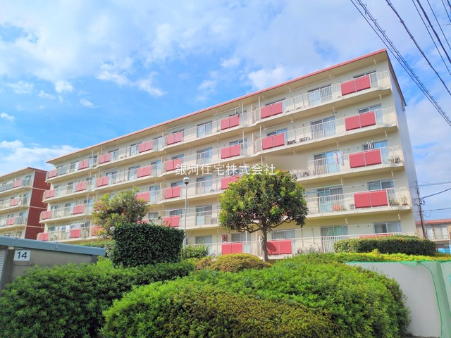 G00384038 神奈川県横浜市泉区和泉町 中古マンション 1299万円 専有面積72.55m² (約21.94坪) 間取り３ＬＤＫ 所在階4階 築年月1977年09月(築48年)【外観2】