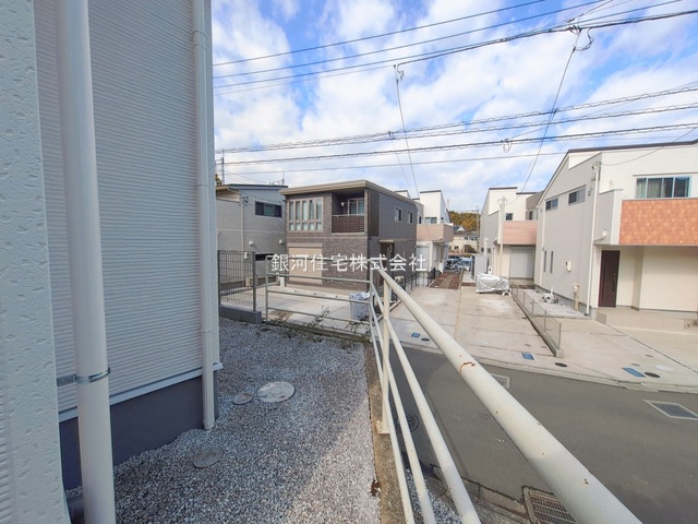 G00384043 東京都町田市野津田町 新築一戸建て 3980万円 土地面積126.05m² (約38.13坪) 建物面積99.42m² (約30.07坪) 間取り３ＬＤＫ 築年月2026年02月【外観5】
